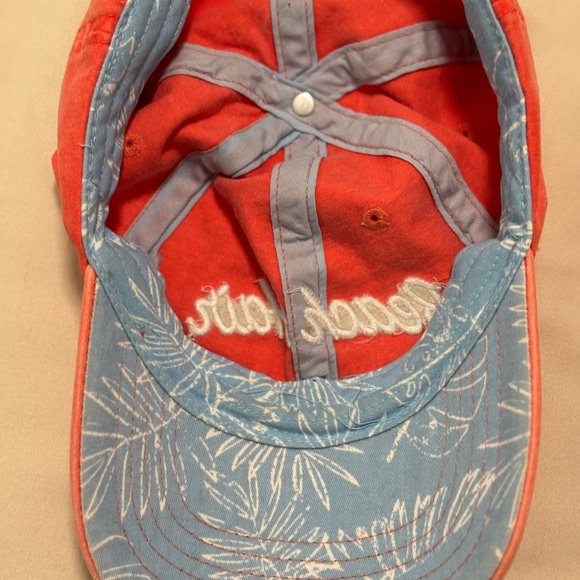 "Beach Hair" Slideback Hat/Cap with Leather Adjustable Strap. One Size. - Picture 2 of 6